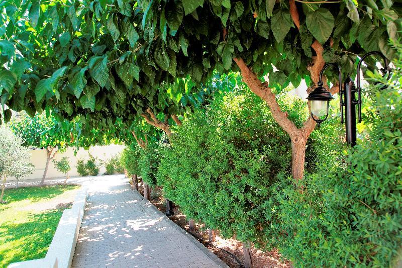 Grecotel Casa Adele プラタネス エクステリア 写真